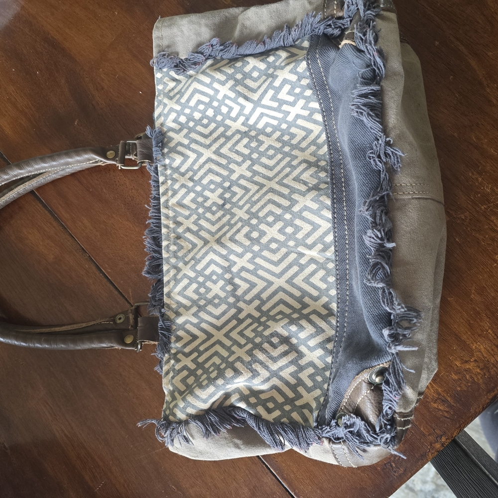 Stylish Gray and Cream Women's Bag